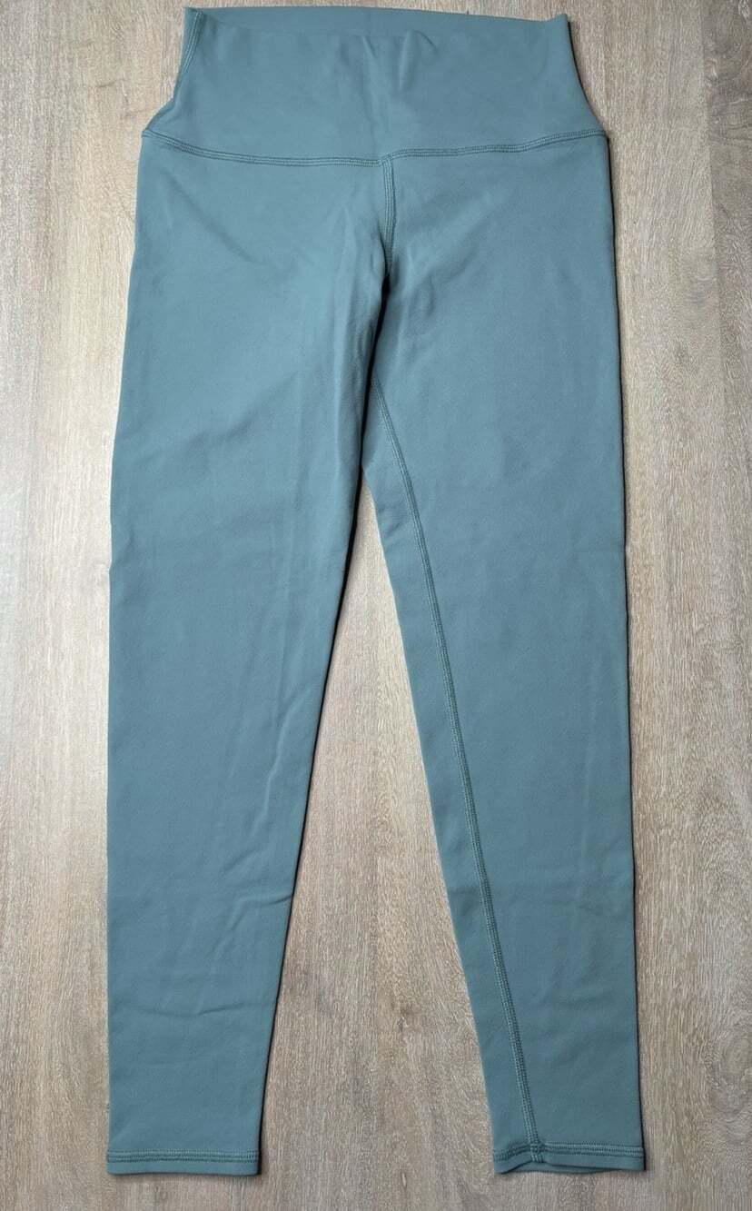 Alo Yoga High Waisted Airbrush Leggings 7/8 Light Blue Size Small